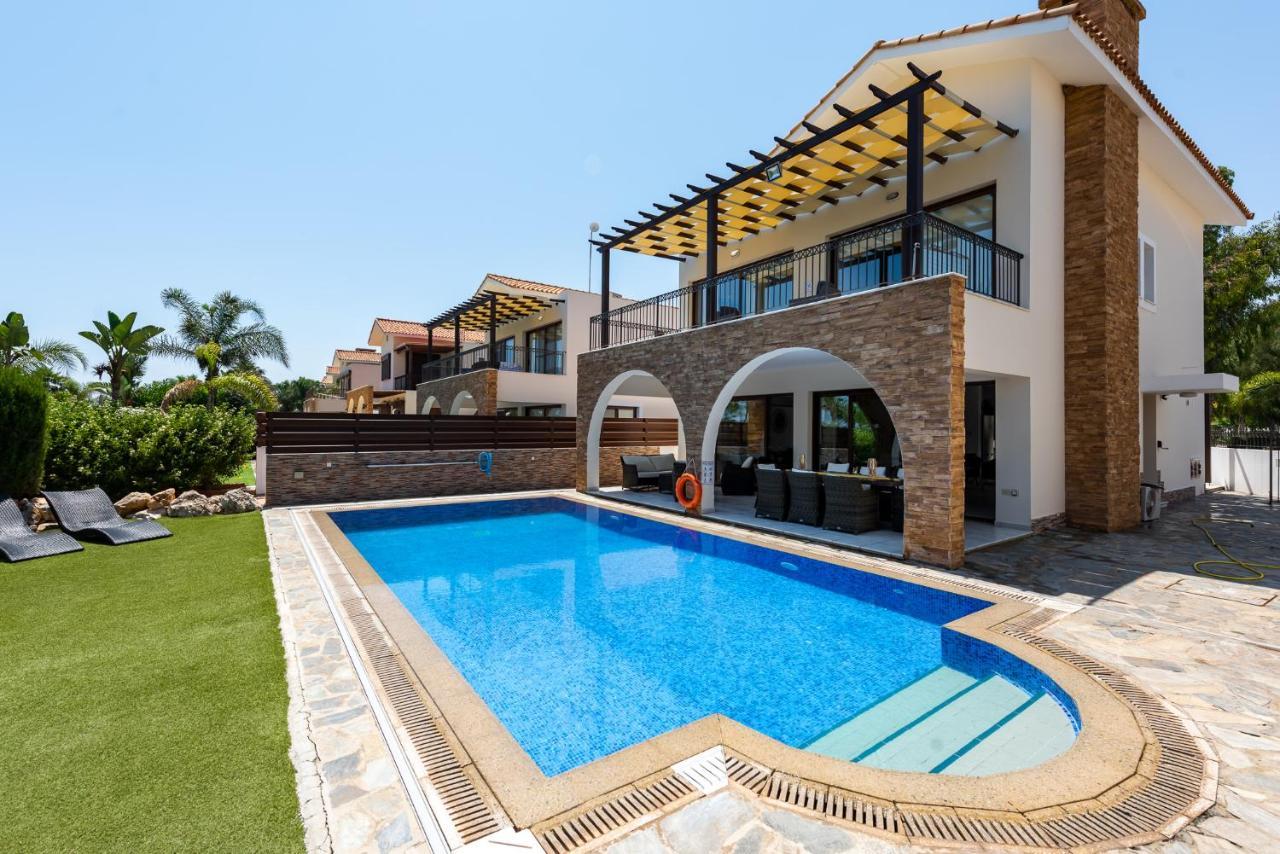 Sea Front Oceanus H3 By Ezoria Villas Αγία Νάπα Εξωτερικό φωτογραφία